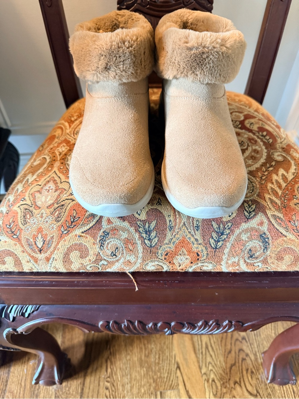 Sketchers Slip Ins NWOT.Never Worn.Side Zip. 9.5 Leather & Textile Uppers. - Picture 2 of 10